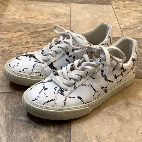 Veja Shoes - VEJA Black Ink Spotted Leather Esplar Sneakers